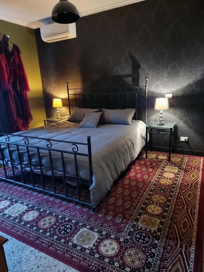 Odessa At Leavers Hotel Creswick Bagian luar foto